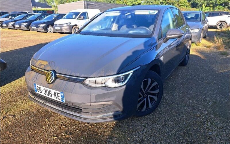 Volkswagen Golf VIII